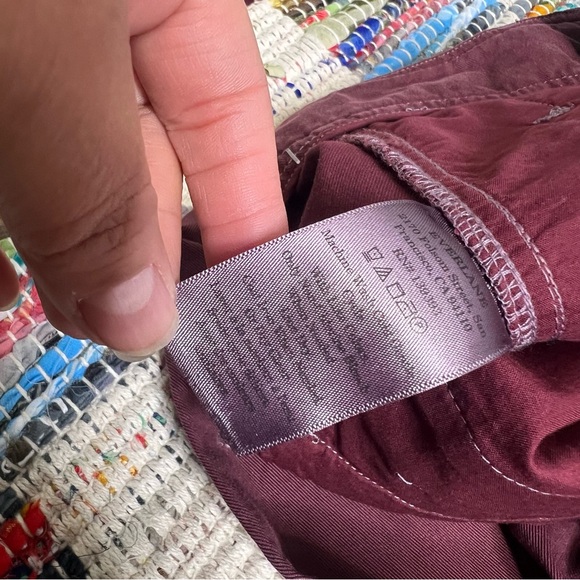 Everlane The Pleated Wide-Leg Chino 8S - Picture 3 of 5